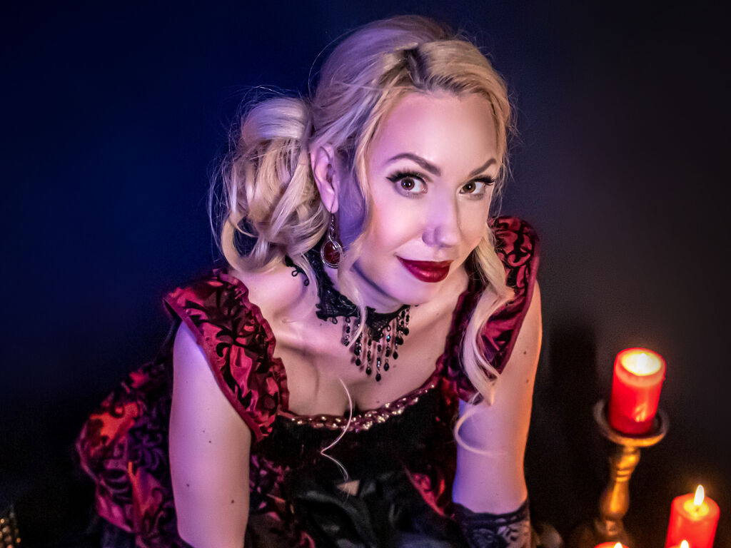 SofiaChastain's Webcam 