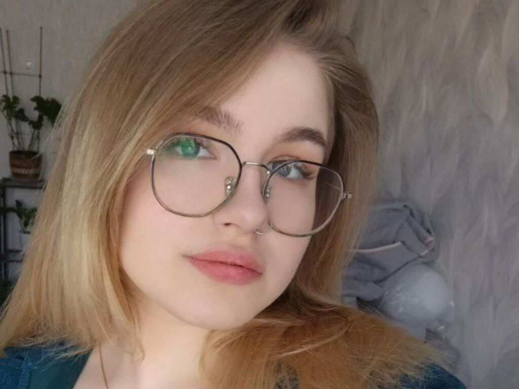 SophieVietto's Webcam 